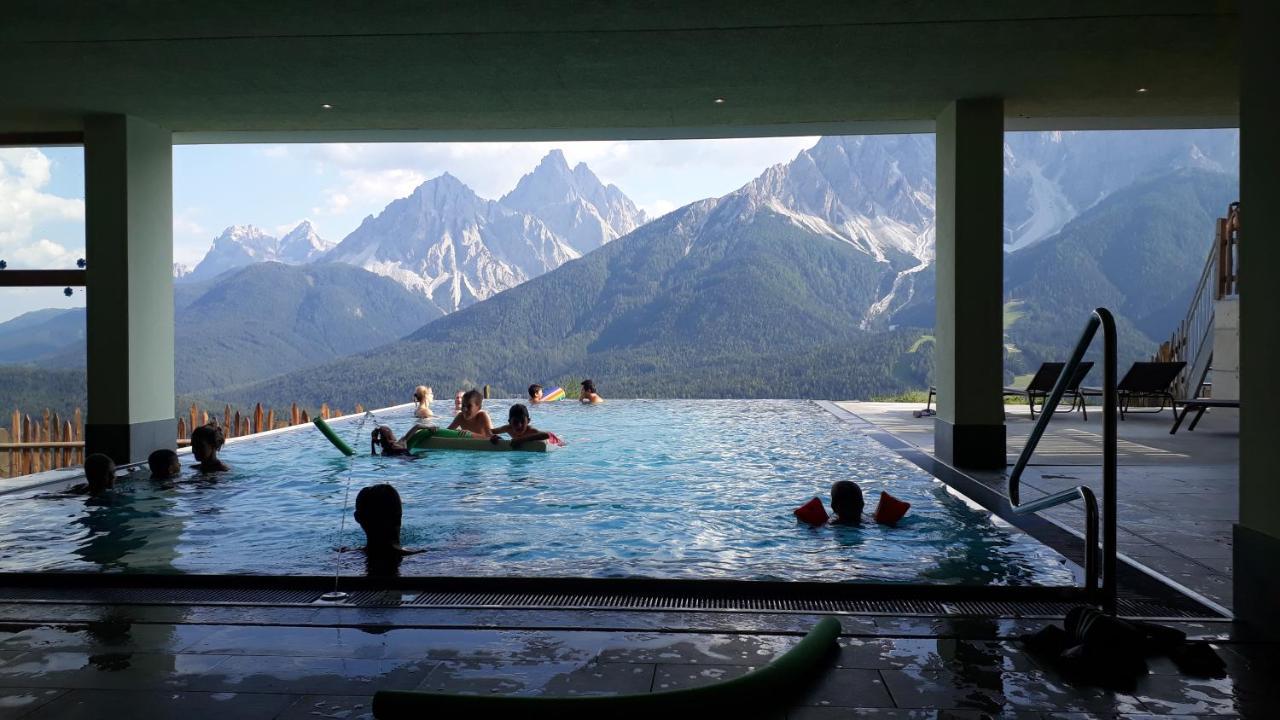 Glinzhof Mountain Natur Resort Agriturismo San Candido Dış mekan fotoğraf