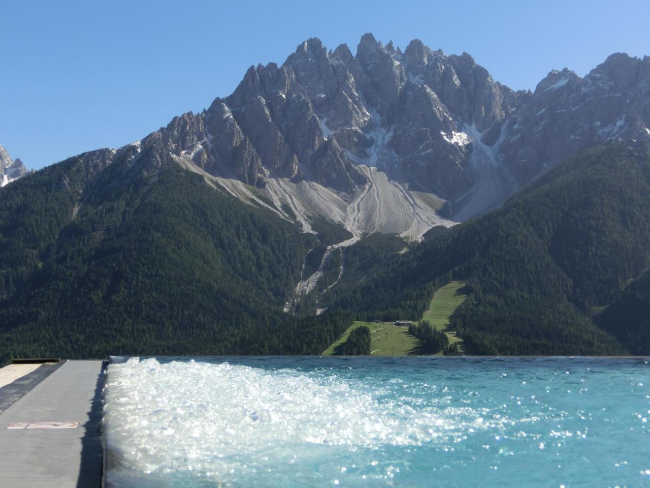 Glinzhof Mountain Natur Resort Agriturismo San Candido Dış mekan fotoğraf